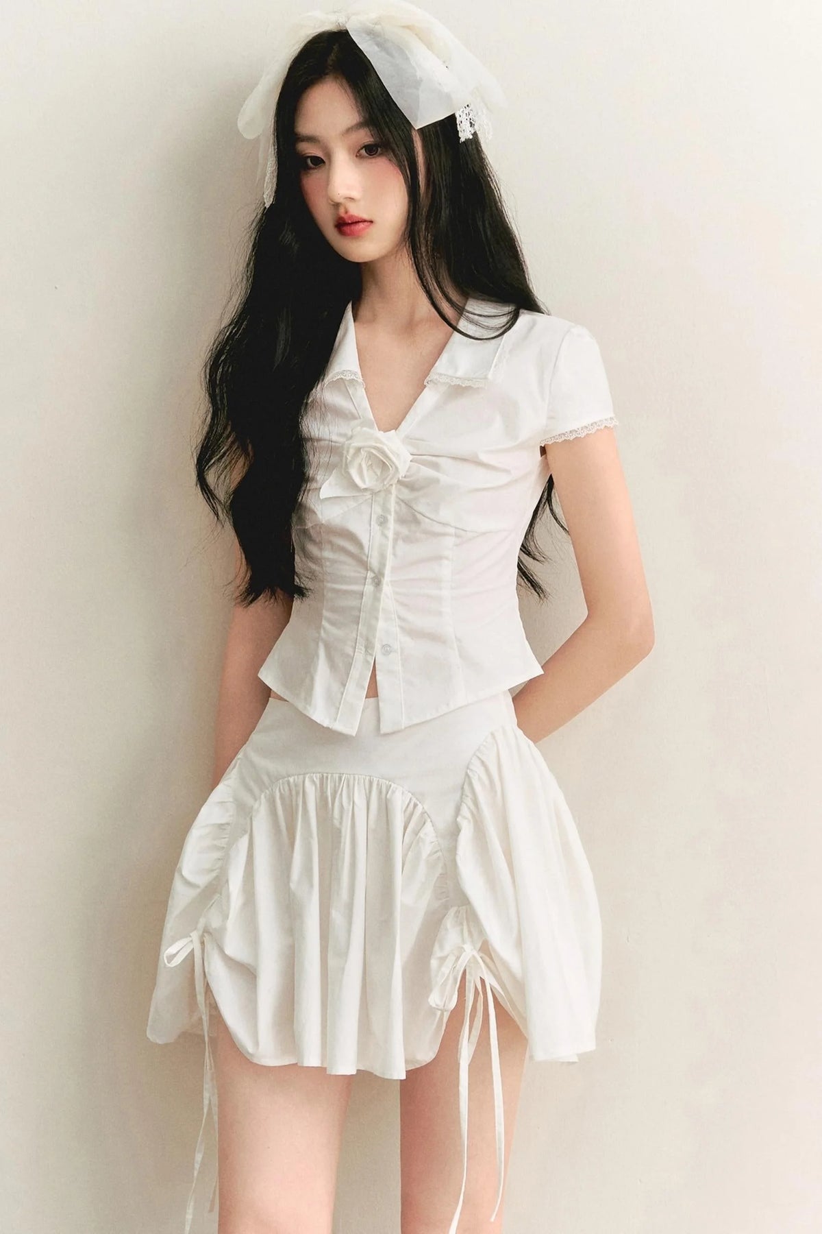 Light Lace-Up Pleated Skirt Set-Up