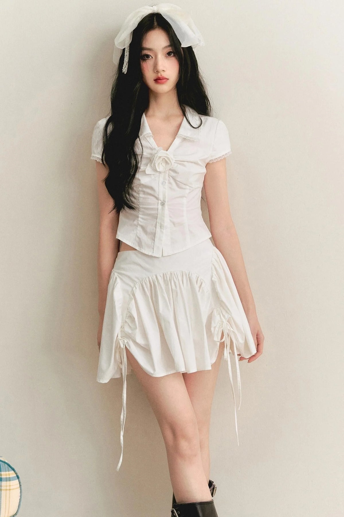 Light Lace-Up Pleated Skirt Set-Up