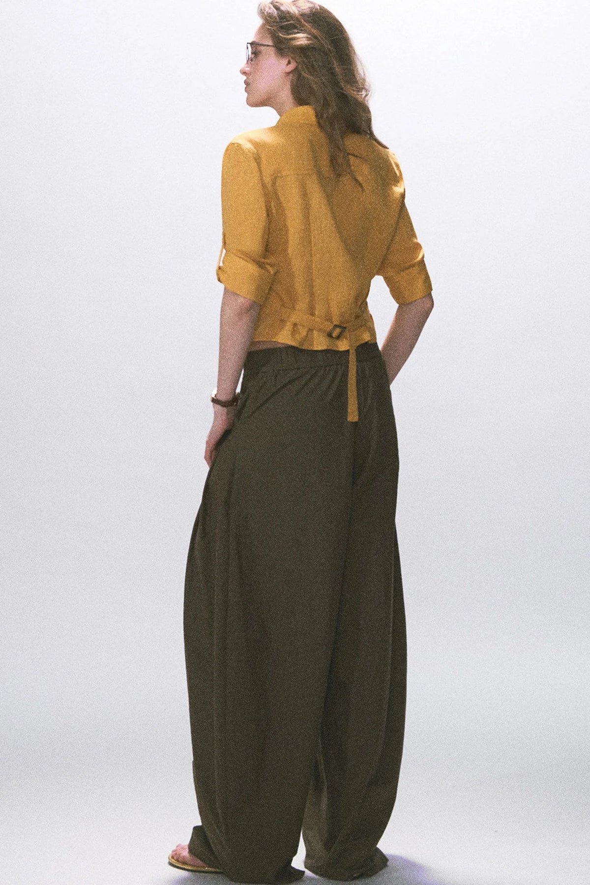 Linen Waist-Cinching Blouse