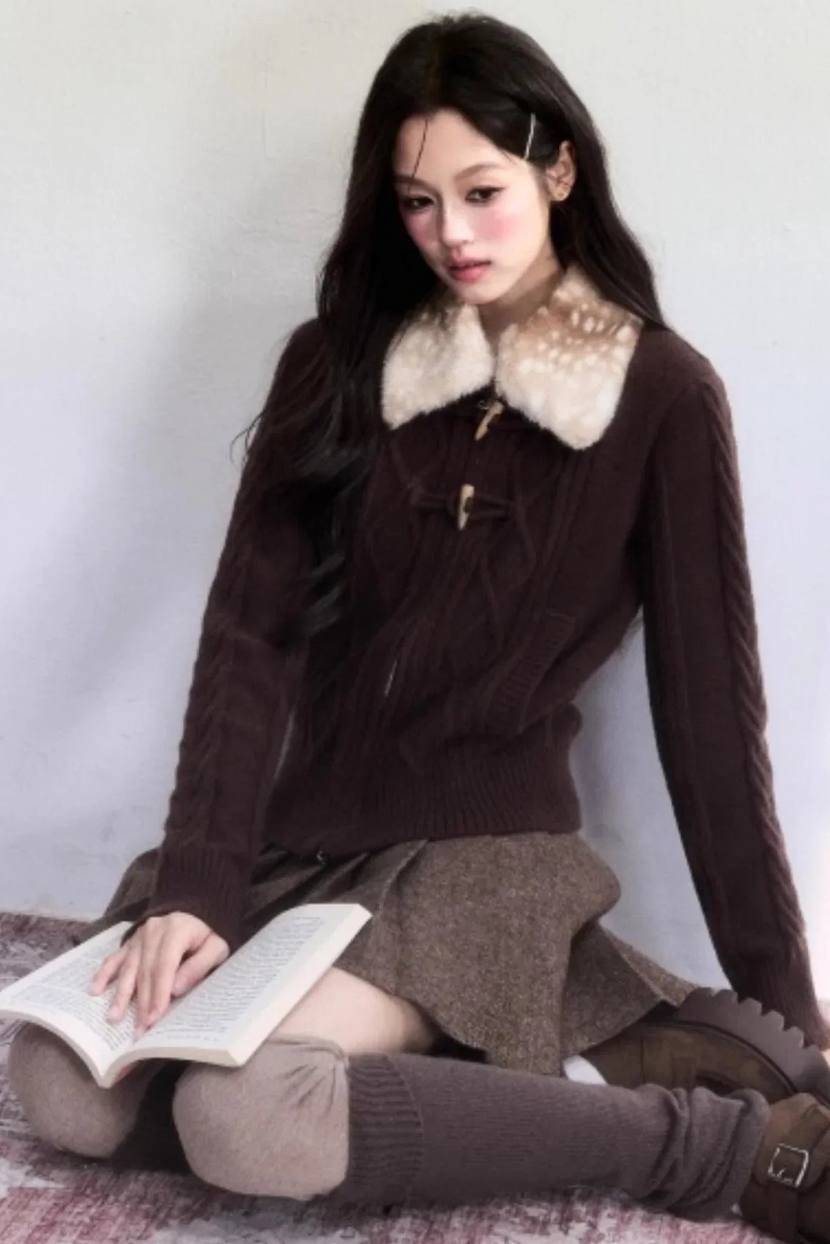 Little Deer Vintage Knit Sweater