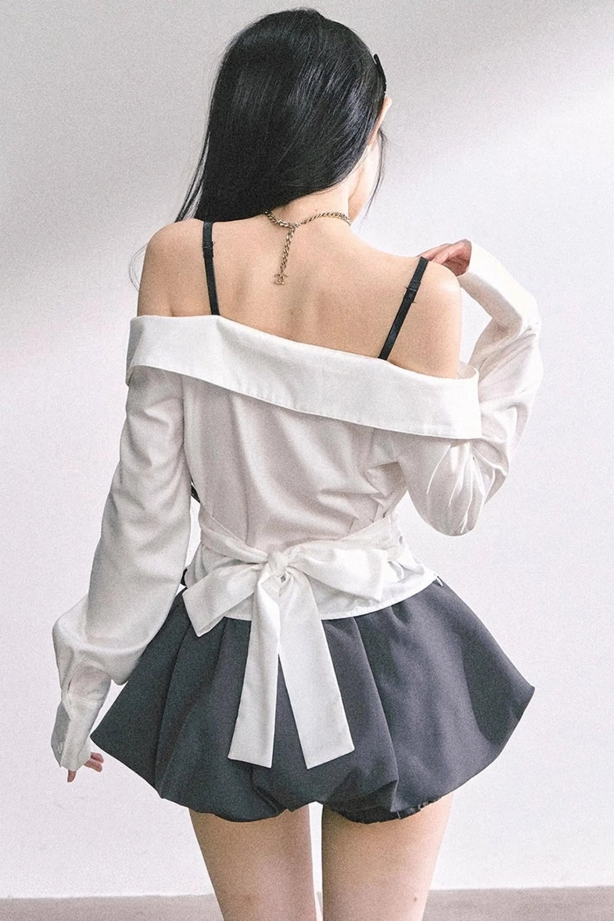 London One-Shoulder Shirt