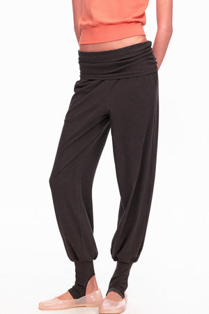 Long-Staple Cotton Knit Stirrup Pants