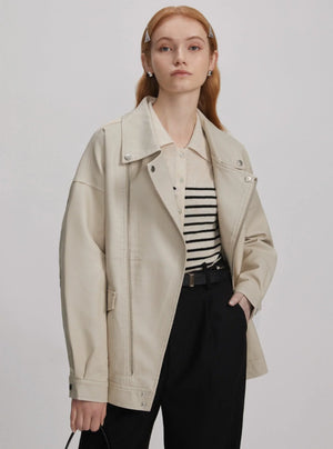 loose fitting short jacket