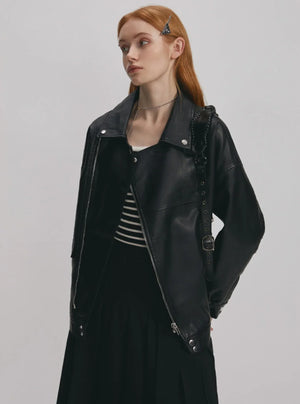 loose fitting short jacket