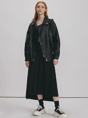 loose fitting short jacket