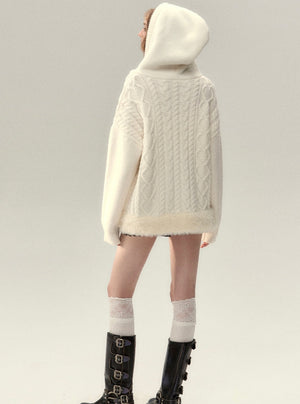 Loose hooded cable twist pattern thermal jacket