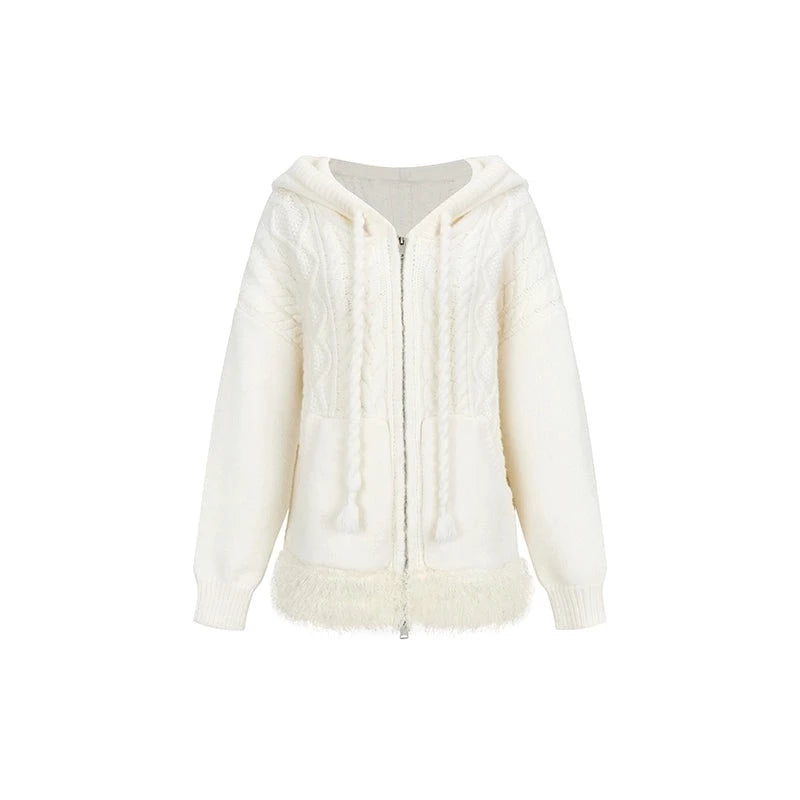Loose hooded cable twist pattern thermal jacket