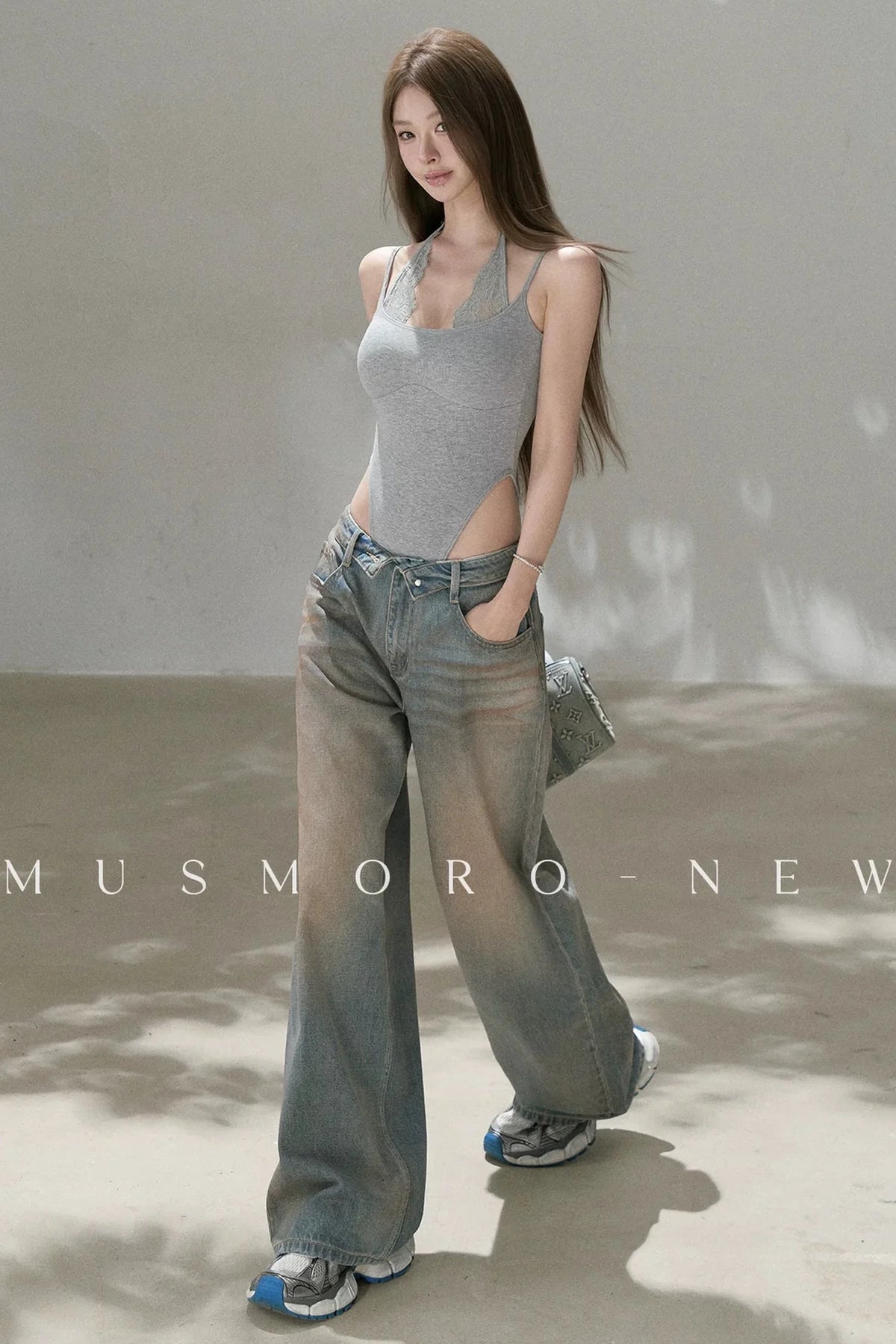 Low-Rise Complex Denim Pants