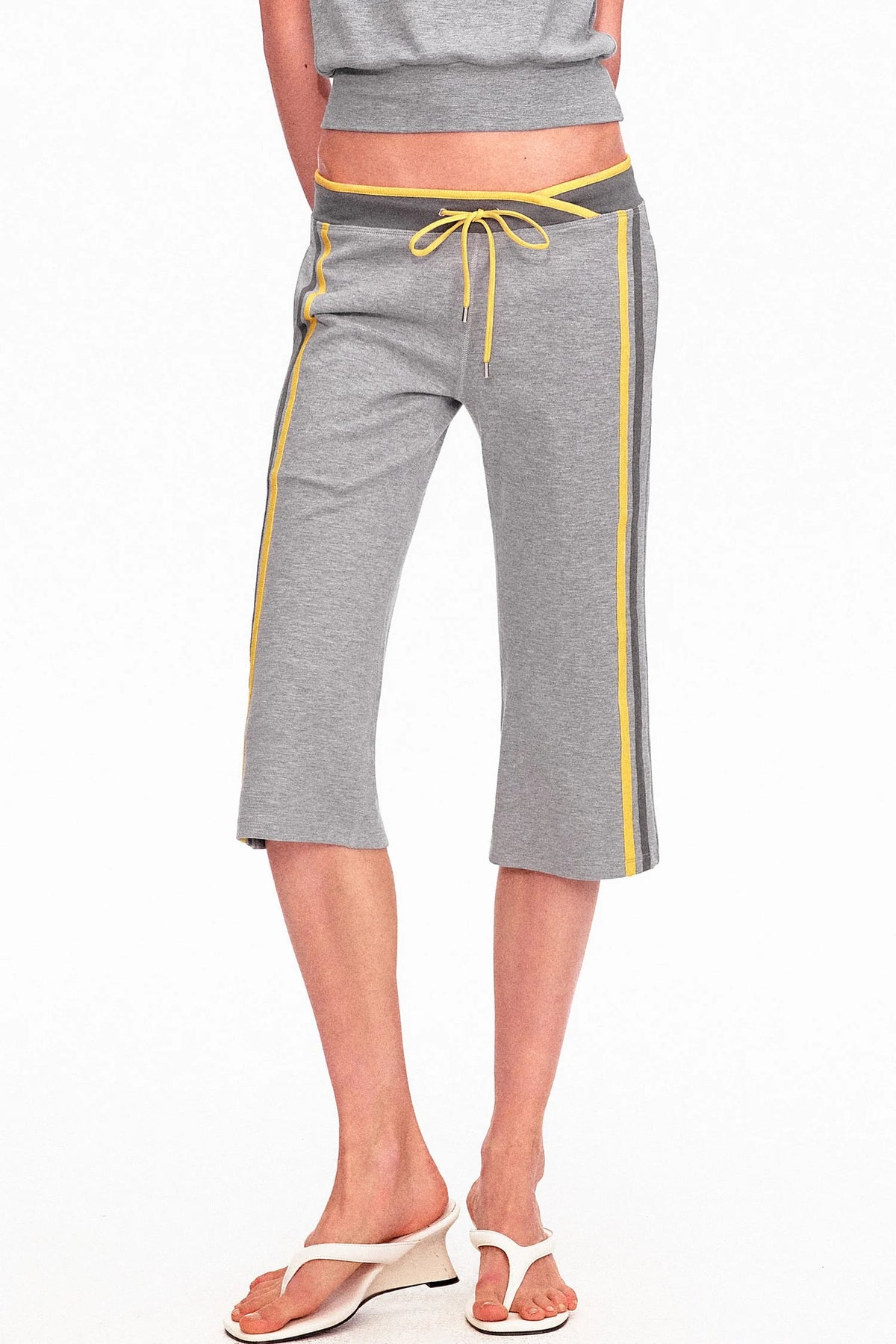 Low-Waist Color-Block Drawstring Knit Capri Pants