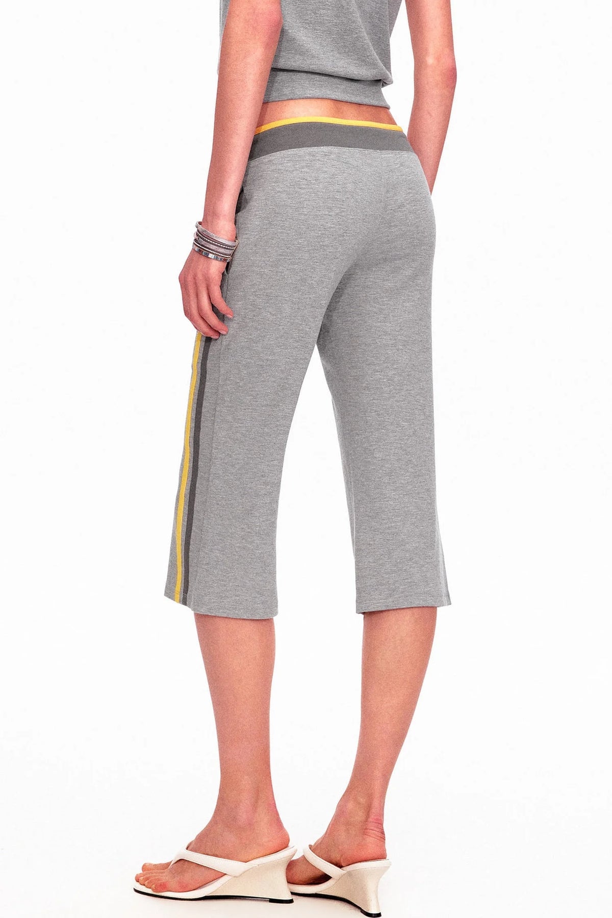 Low-Waist Color-Block Drawstring Knit Capri Pants