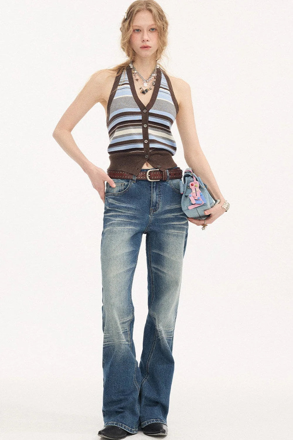 Low-Waist Wide-Leg Jeans