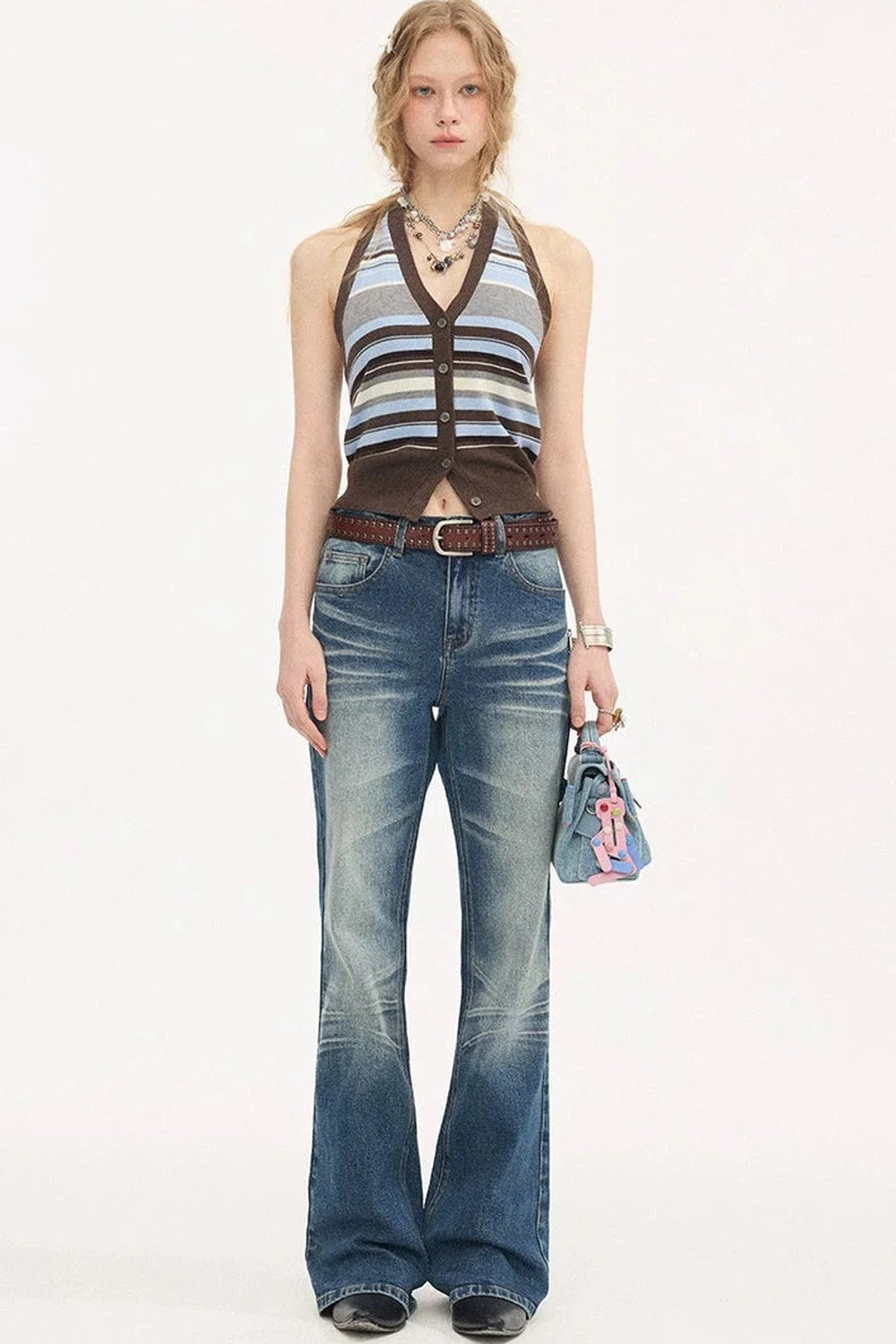 Low-Waist Wide-Leg Jeans