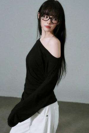 Lyocell Wool Off-Shoulder Top