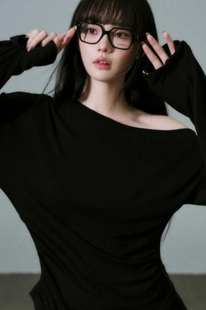 Lyocell Wool Off-Shoulder Top