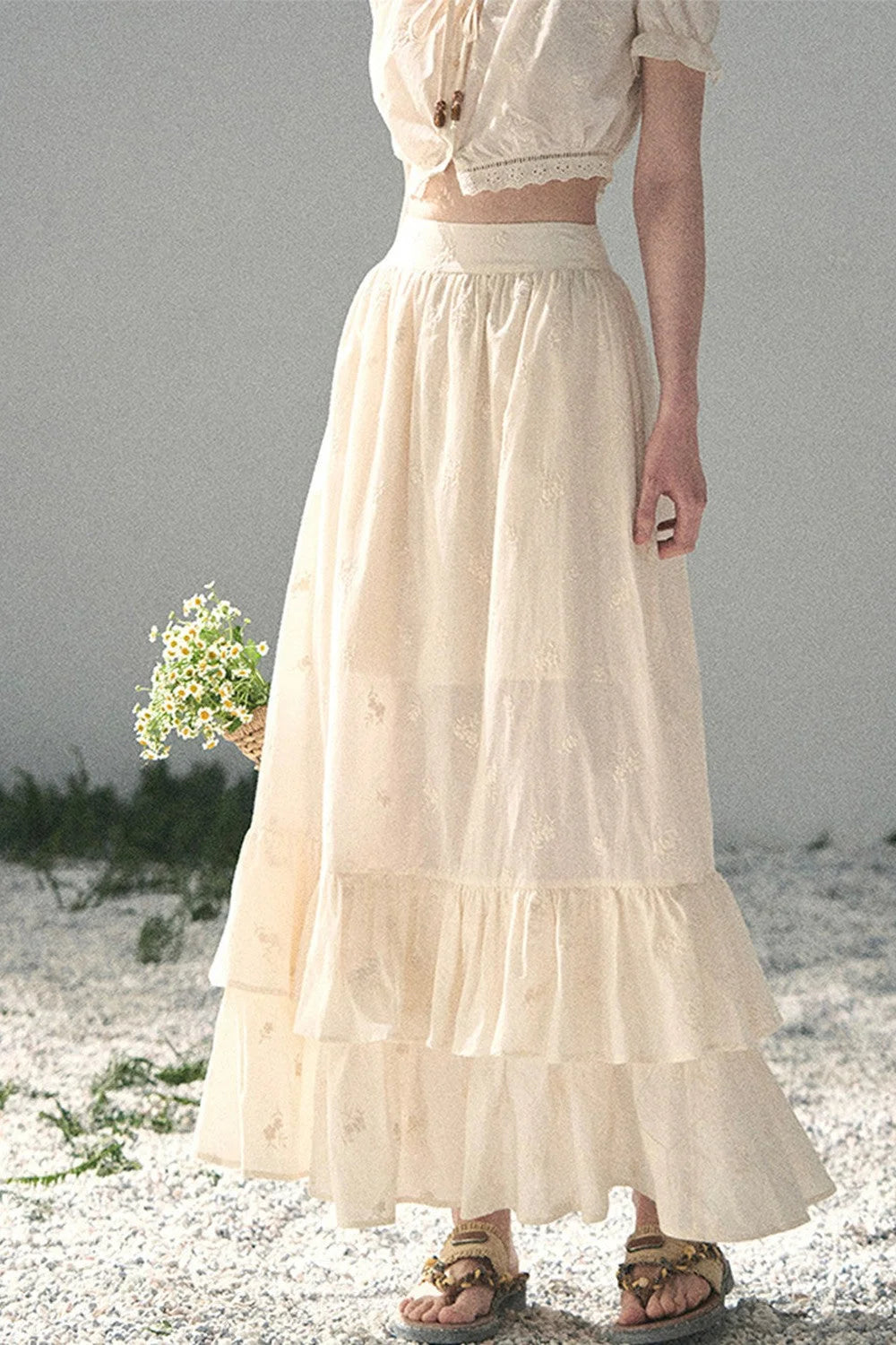 Mature Garden Summer Skirt Set-Up