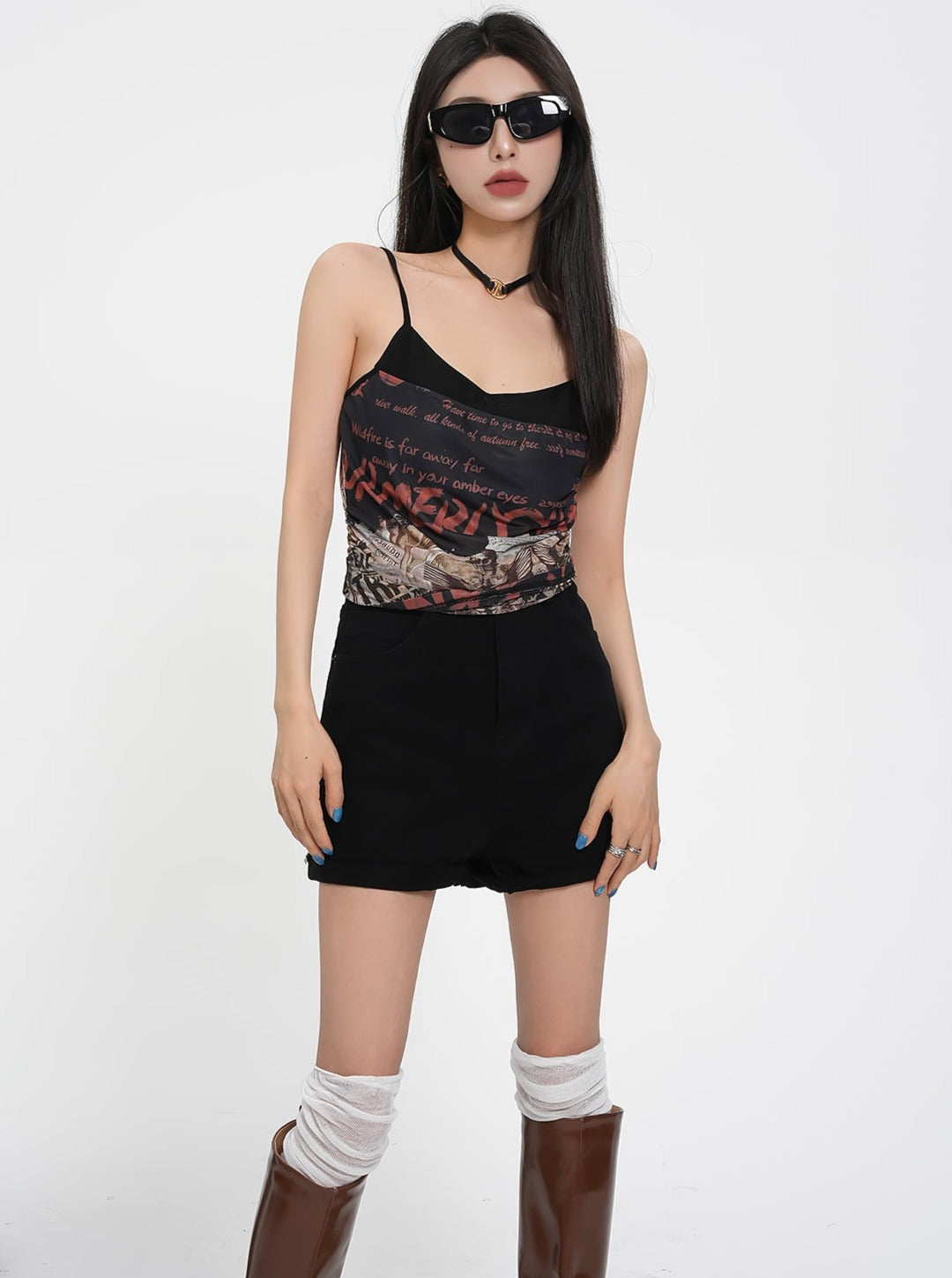Mesh Letter Stitching Top