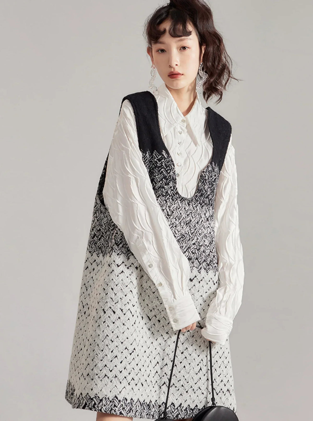Mid-length knitted vest dress