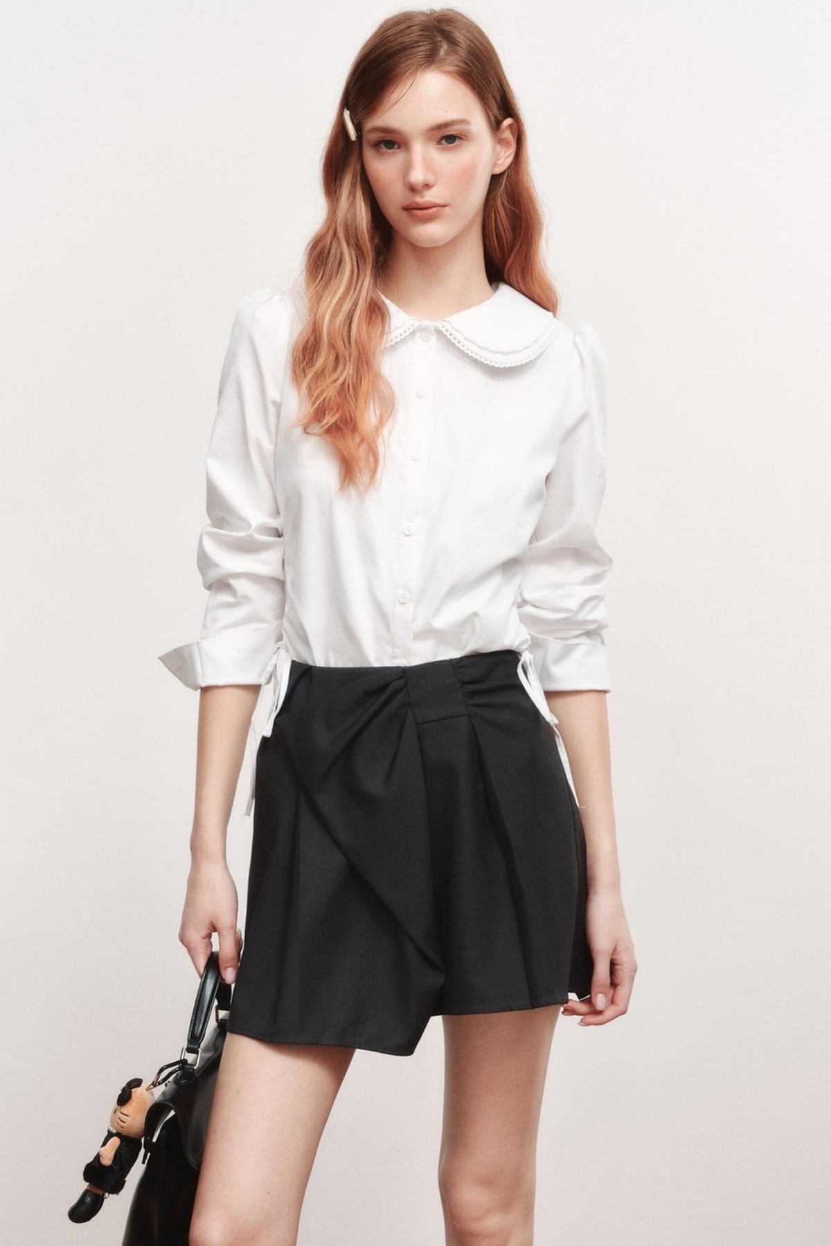Minimal Design Long-Sleeved Top