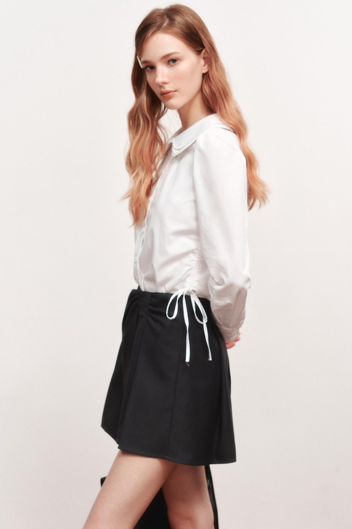 Minimal Design Long-Sleeved Top