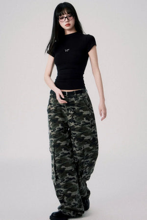 Minimalist Mid-Neck Slim T-Shirt