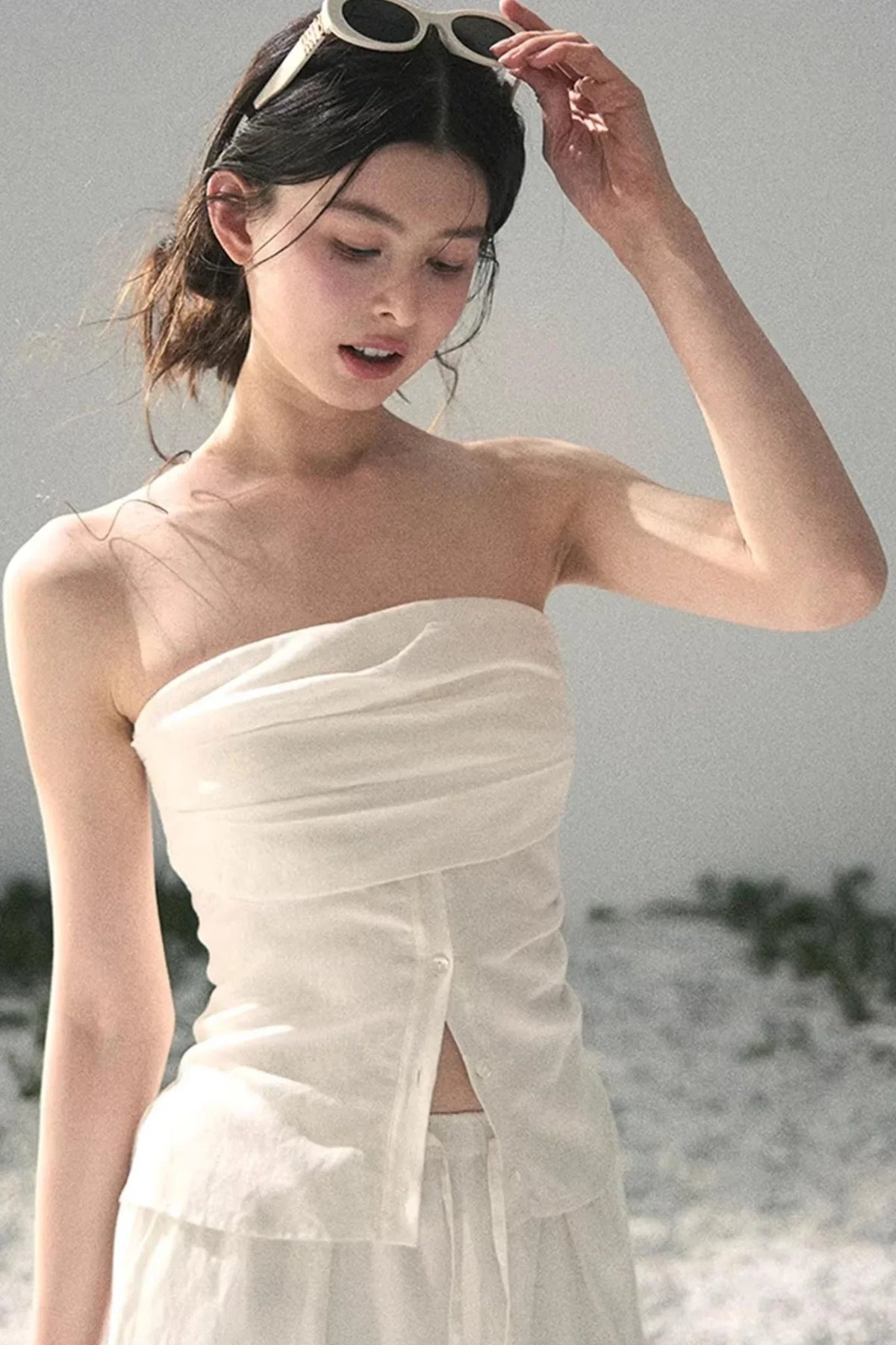 Minimalist Summer Off-Shoulder Top Set-Up