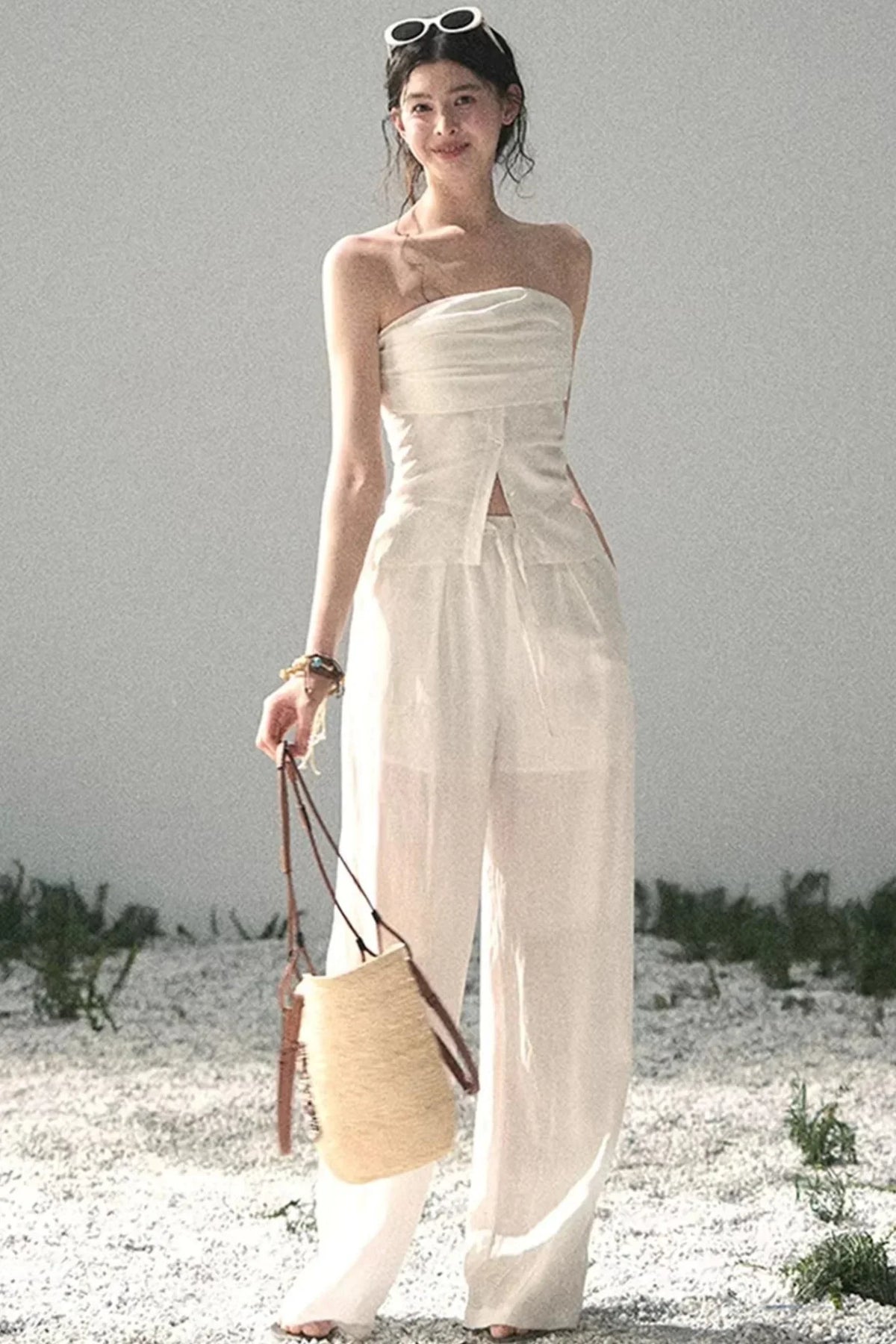 Minimalist Summer Off-Shoulder Top Set-Up