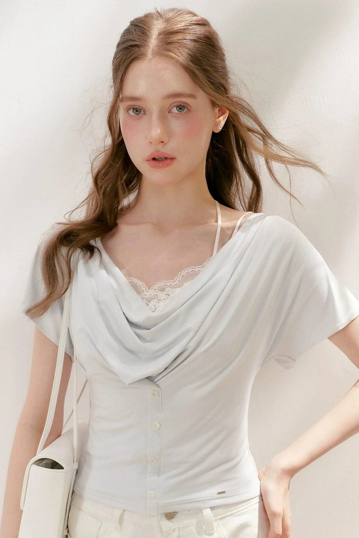 Modal Irregular Flared Top Set-Up