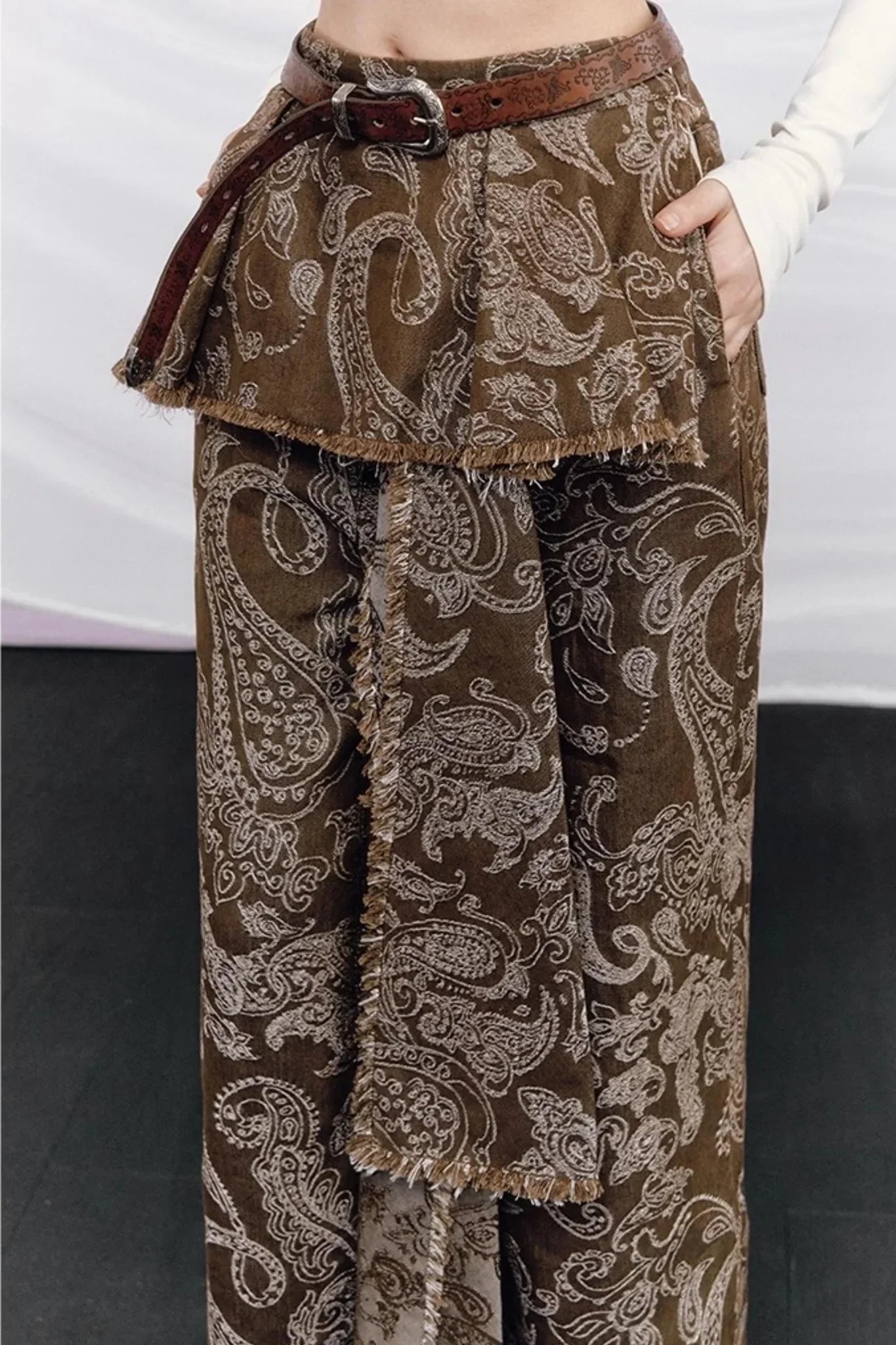 Moonlight Mountain Pleated Pants