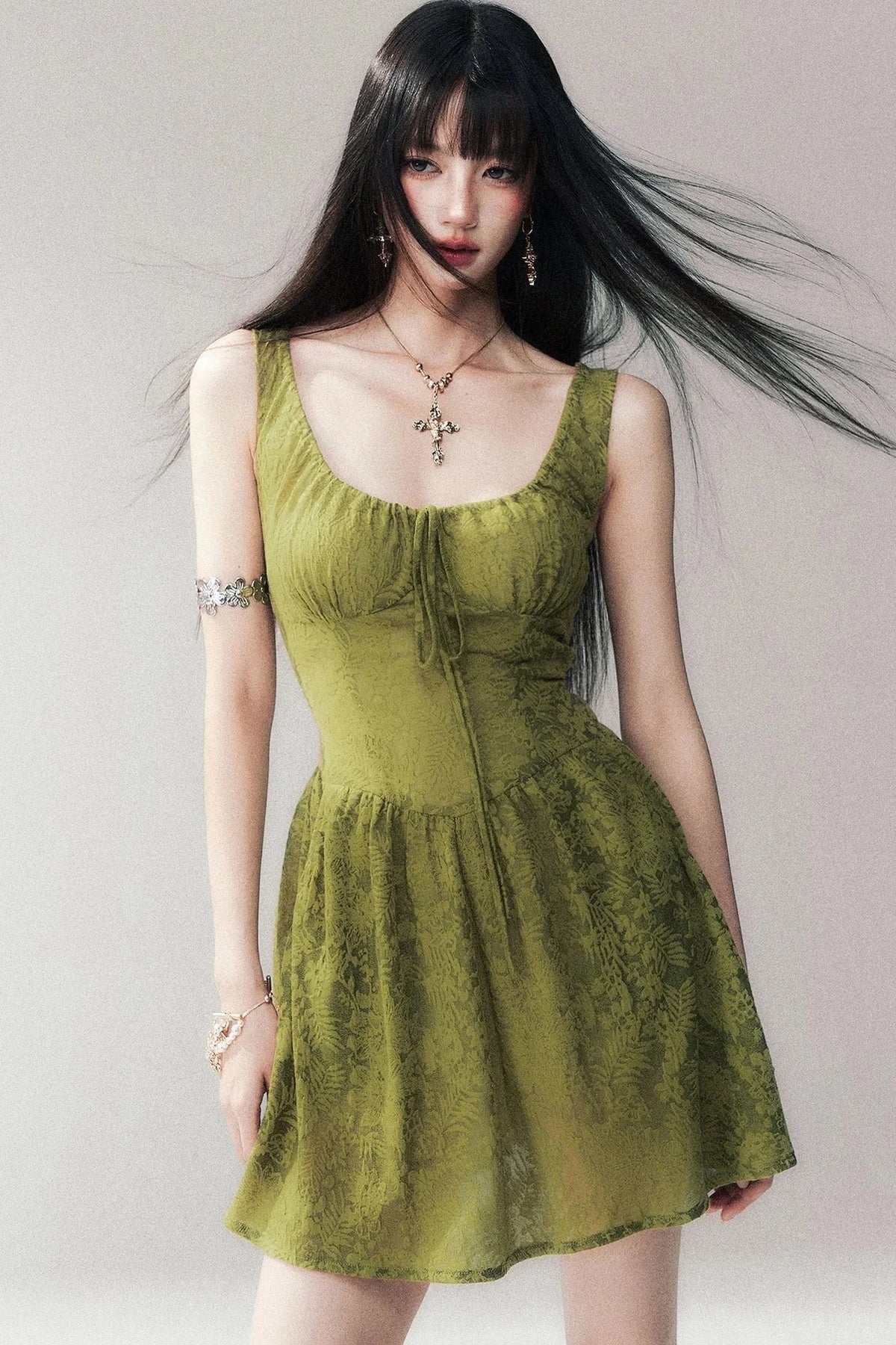Moss Green Sleeveless Lace Dress
