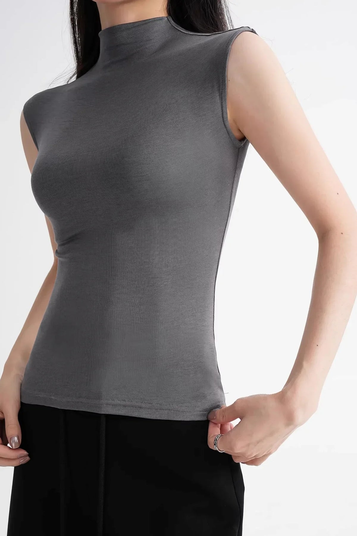 Mulberry Silk Sleeveless Top