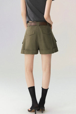 Multi-Pocket Rolled Hem Cargo Shorts