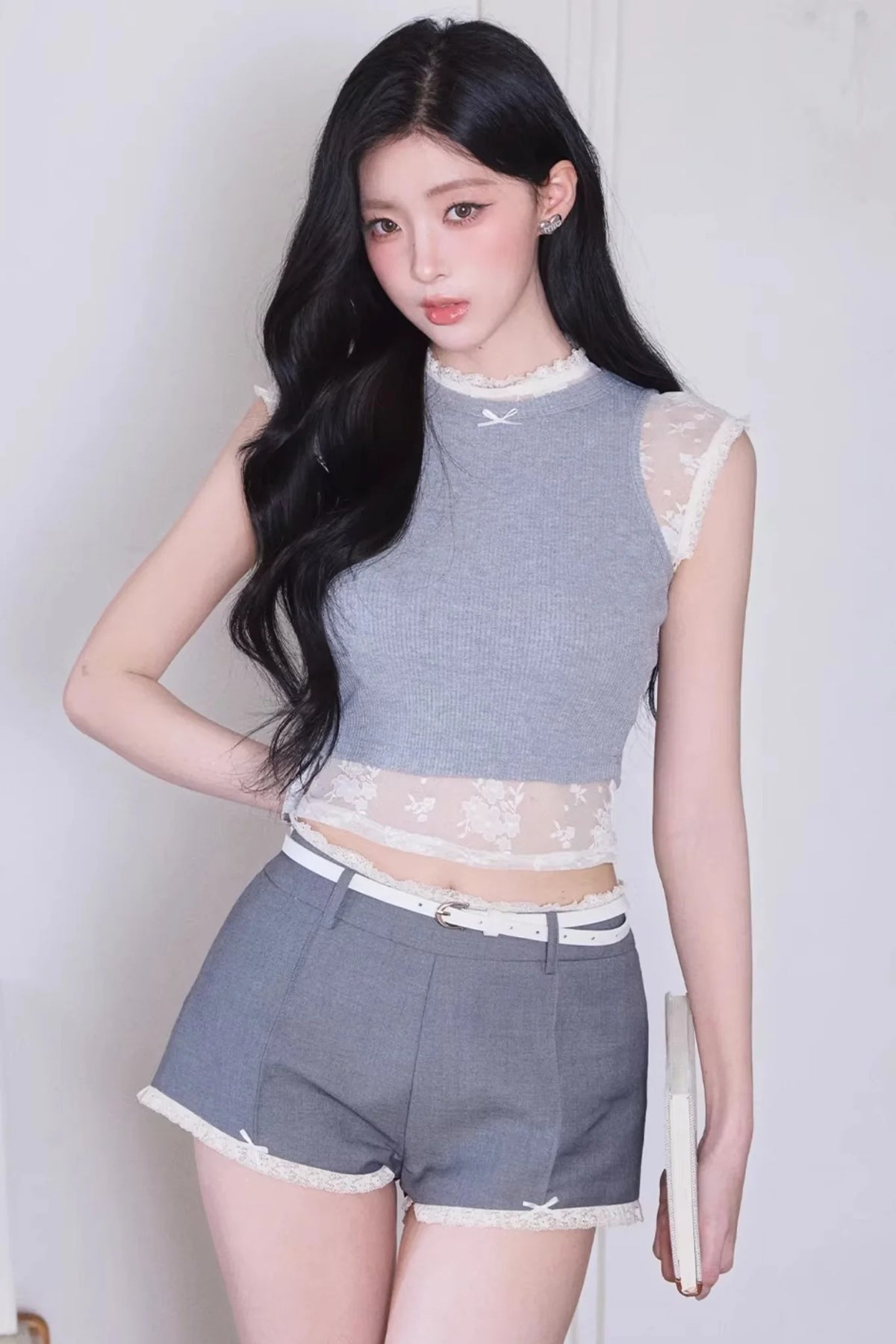 Narcissus Lace Sleeveless Vest Set-Up
