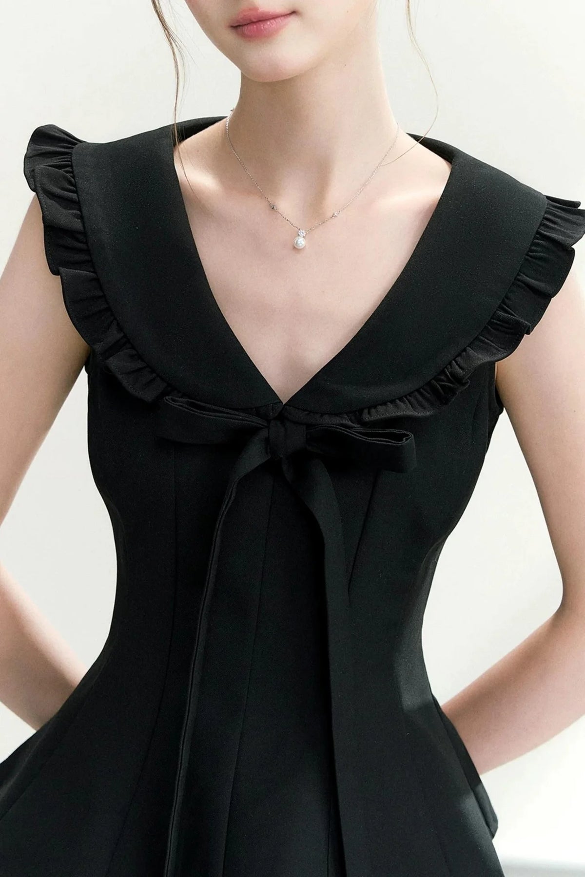 Navy Doll Collar Vest Set-Up