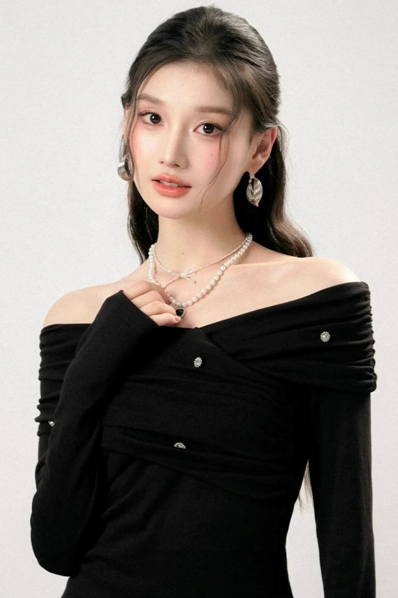 Off-Shoulder Lace Asymmetrical Top