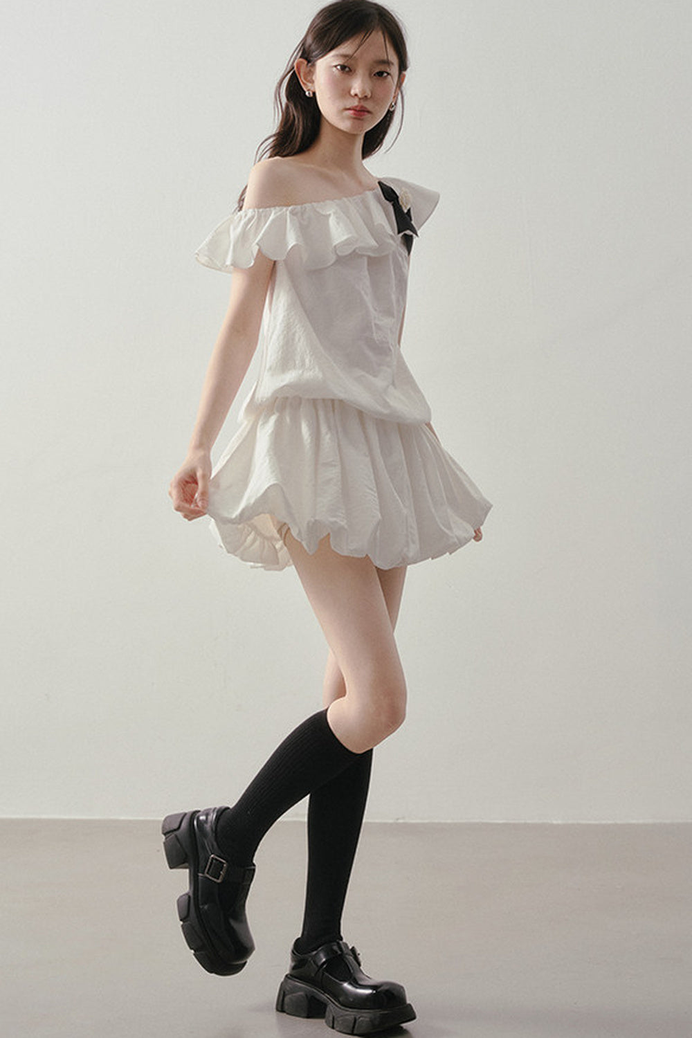Off-Shoulder Ruffle Bowknot Dress