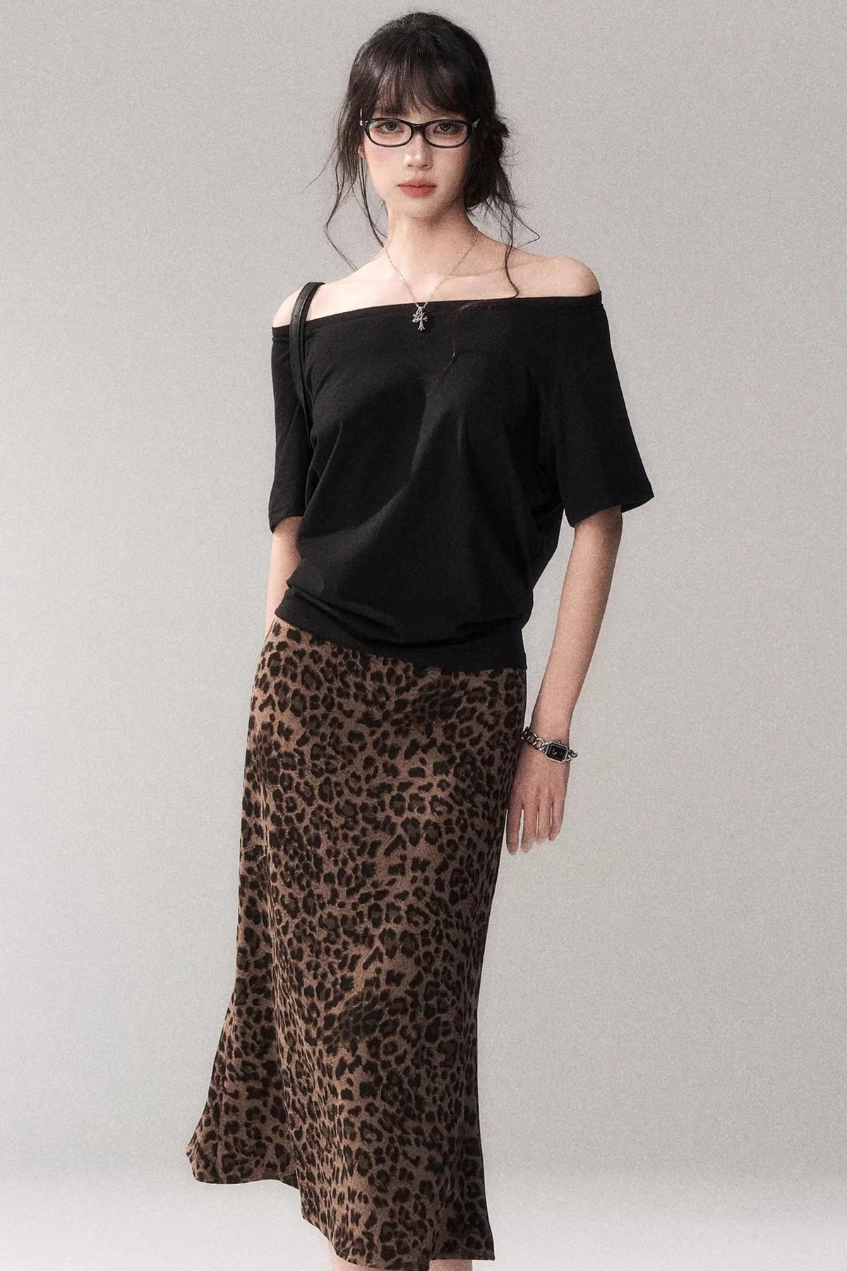 Off-Shoulder Stretchy Summer Top