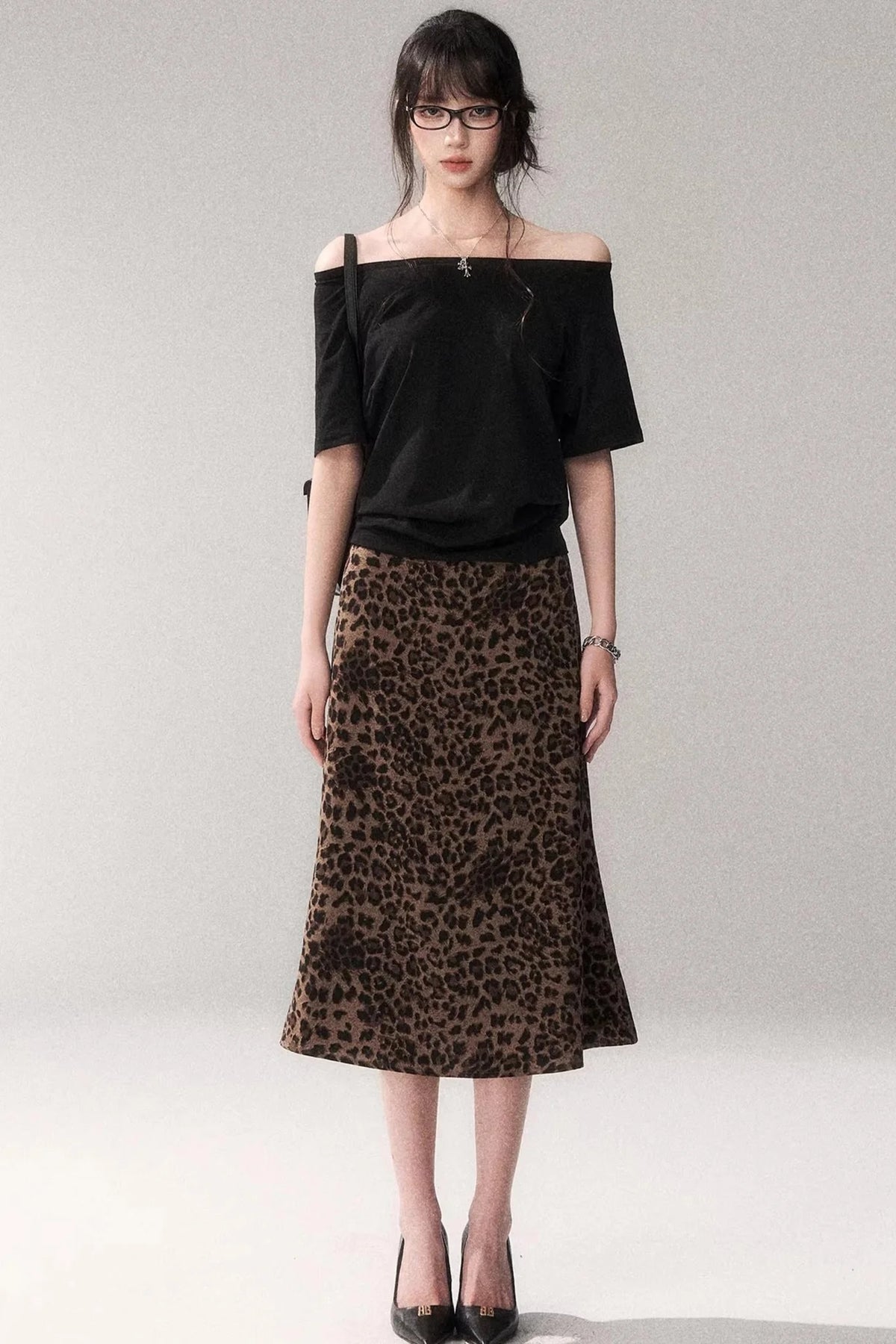 Off-Shoulder Stretchy Summer Top