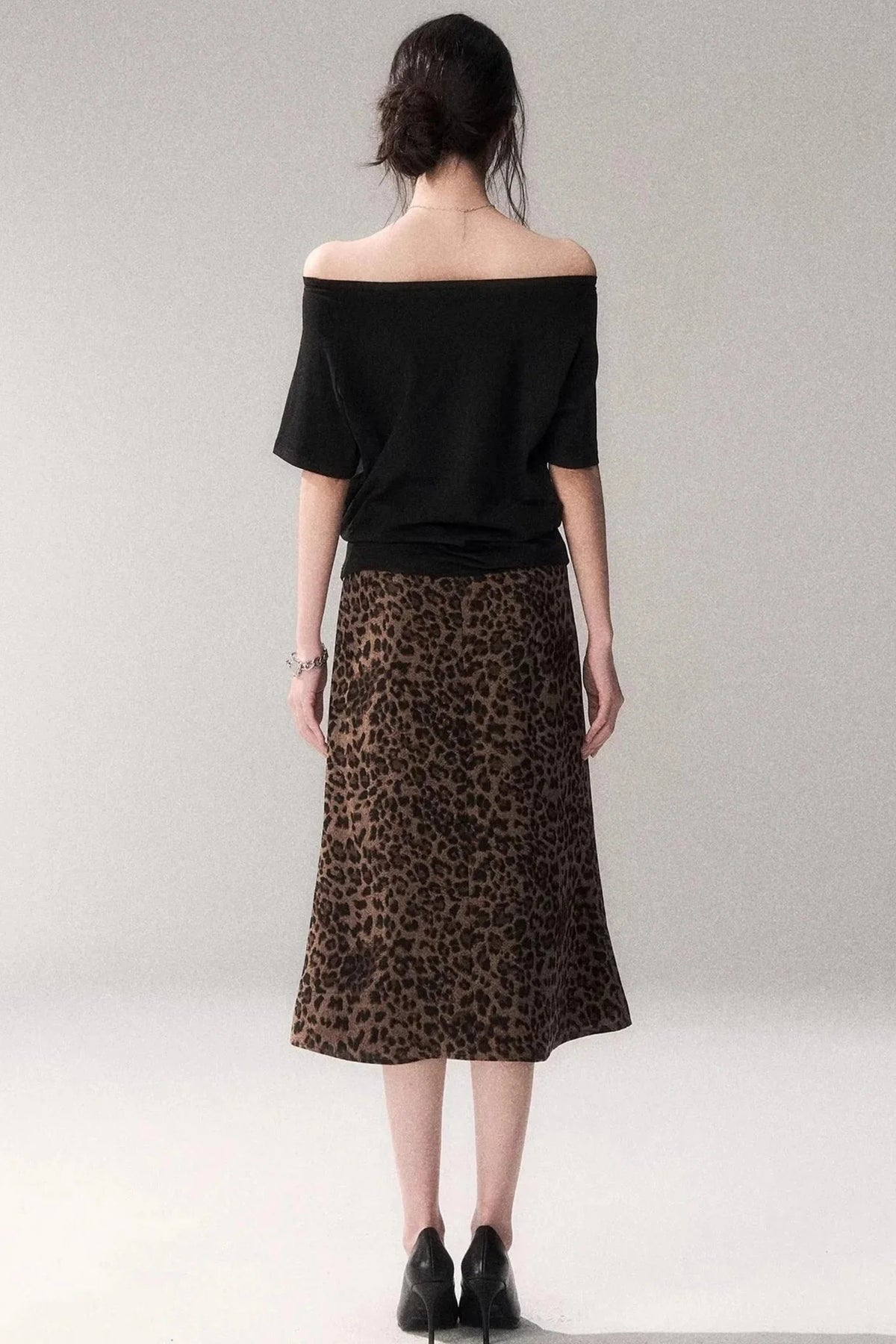 Off-Shoulder Stretchy Summer Top
