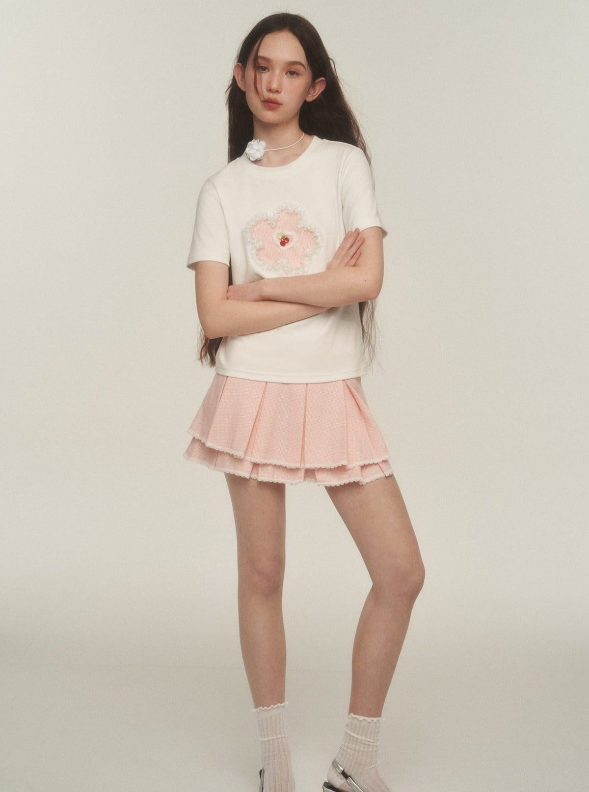 Patch Embroidered Small Flower T-Shirt