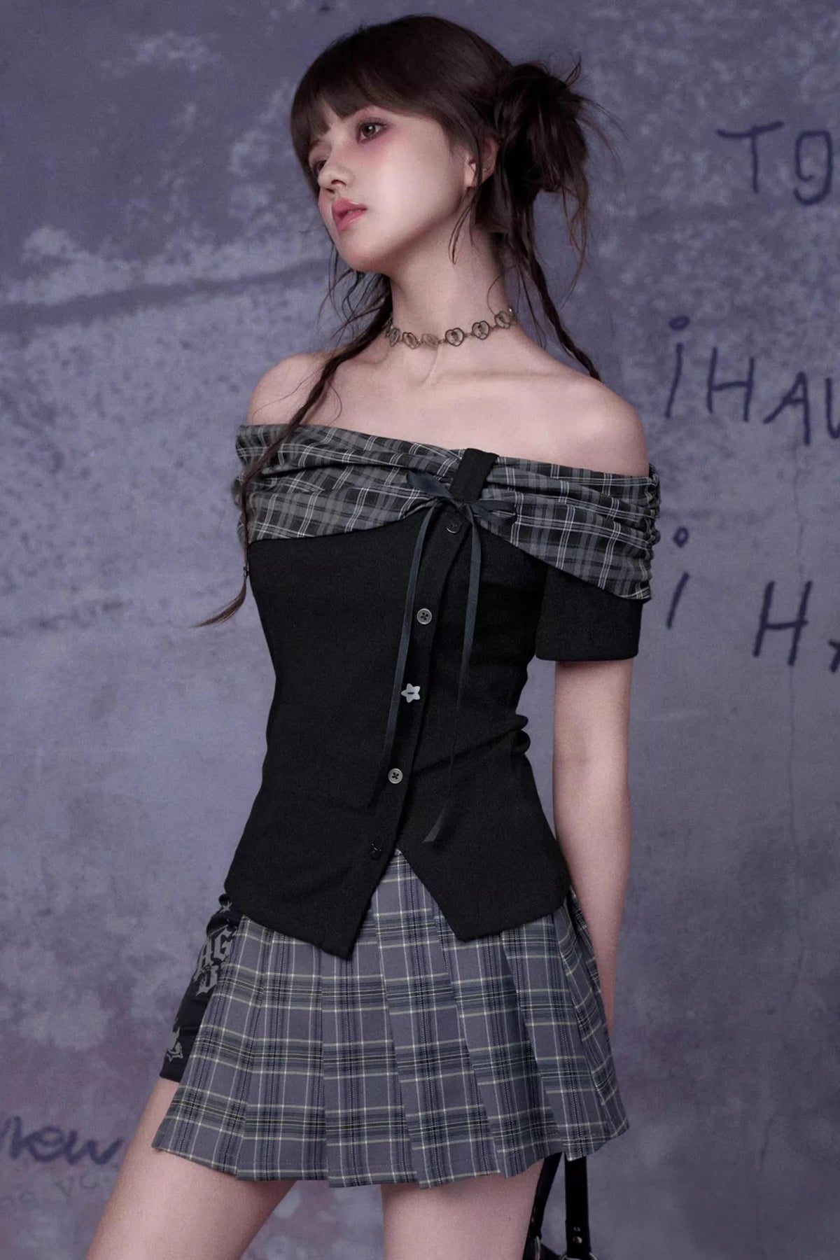 Plaid Bow-Knot One-Shoulder Top Set-Up