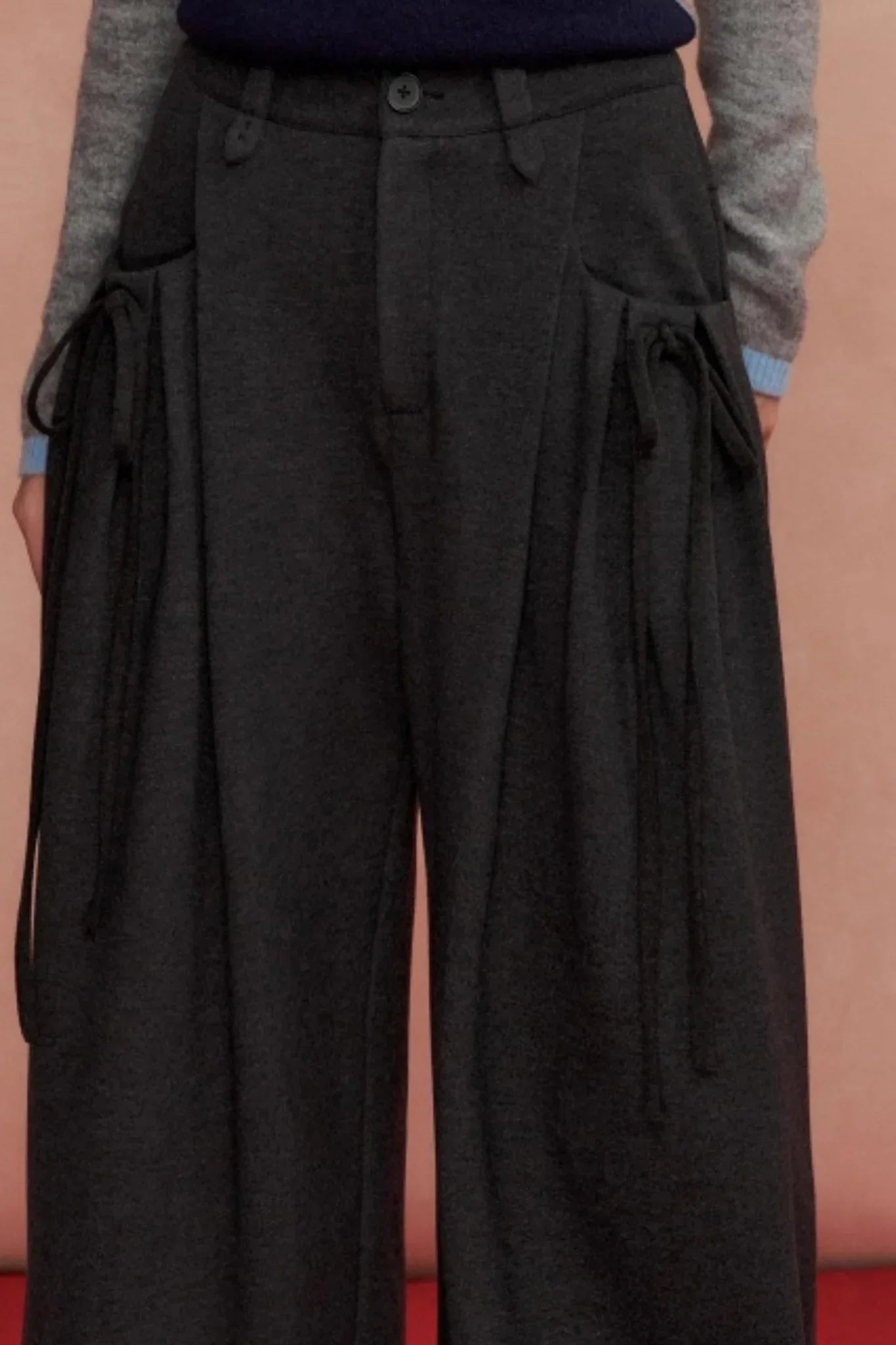 Pleated Bow Woolen Pants