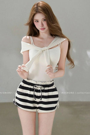 Pleated Floral Wide-Leg Shorts