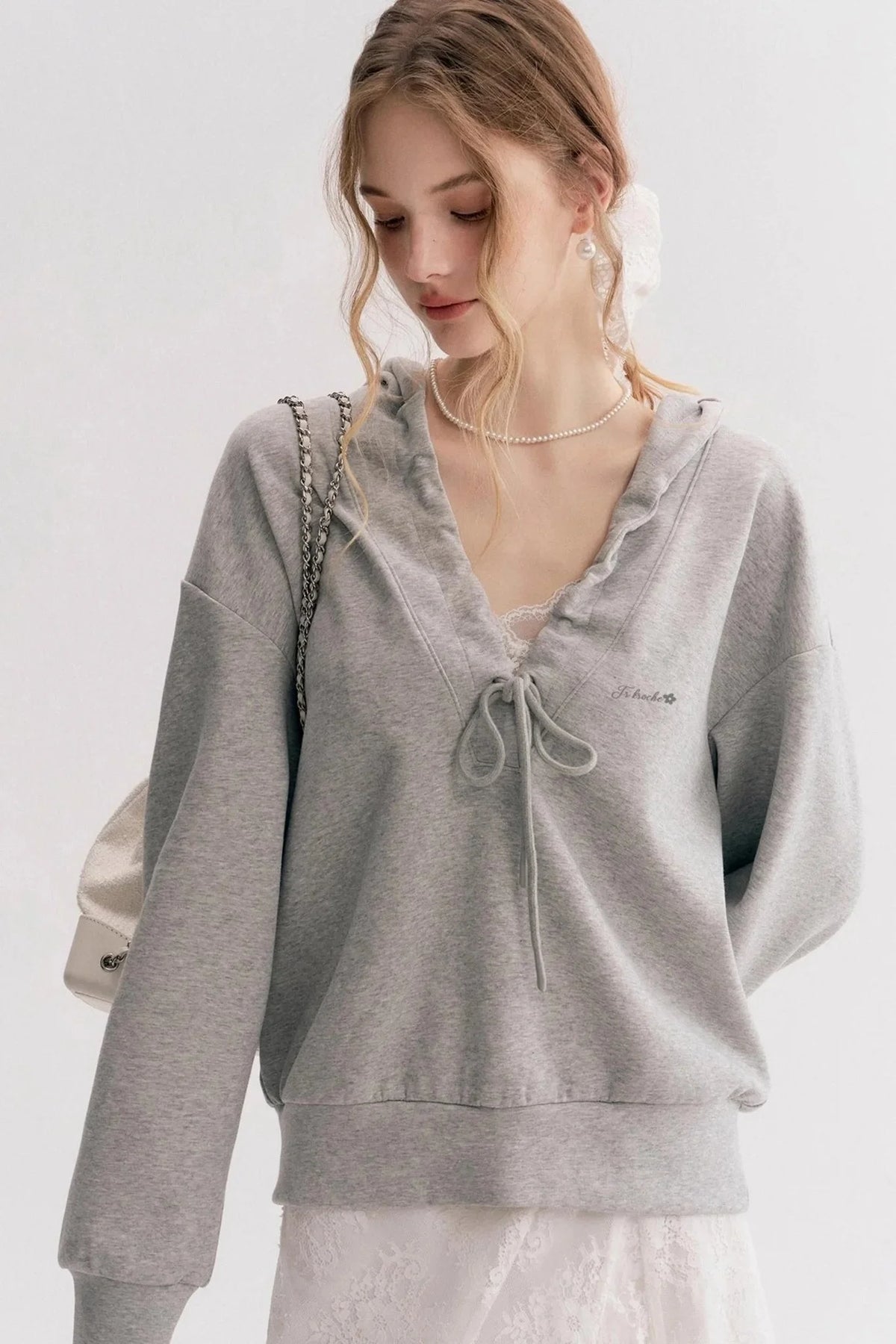 Pleated Hooded Sweatshirt Set-Up