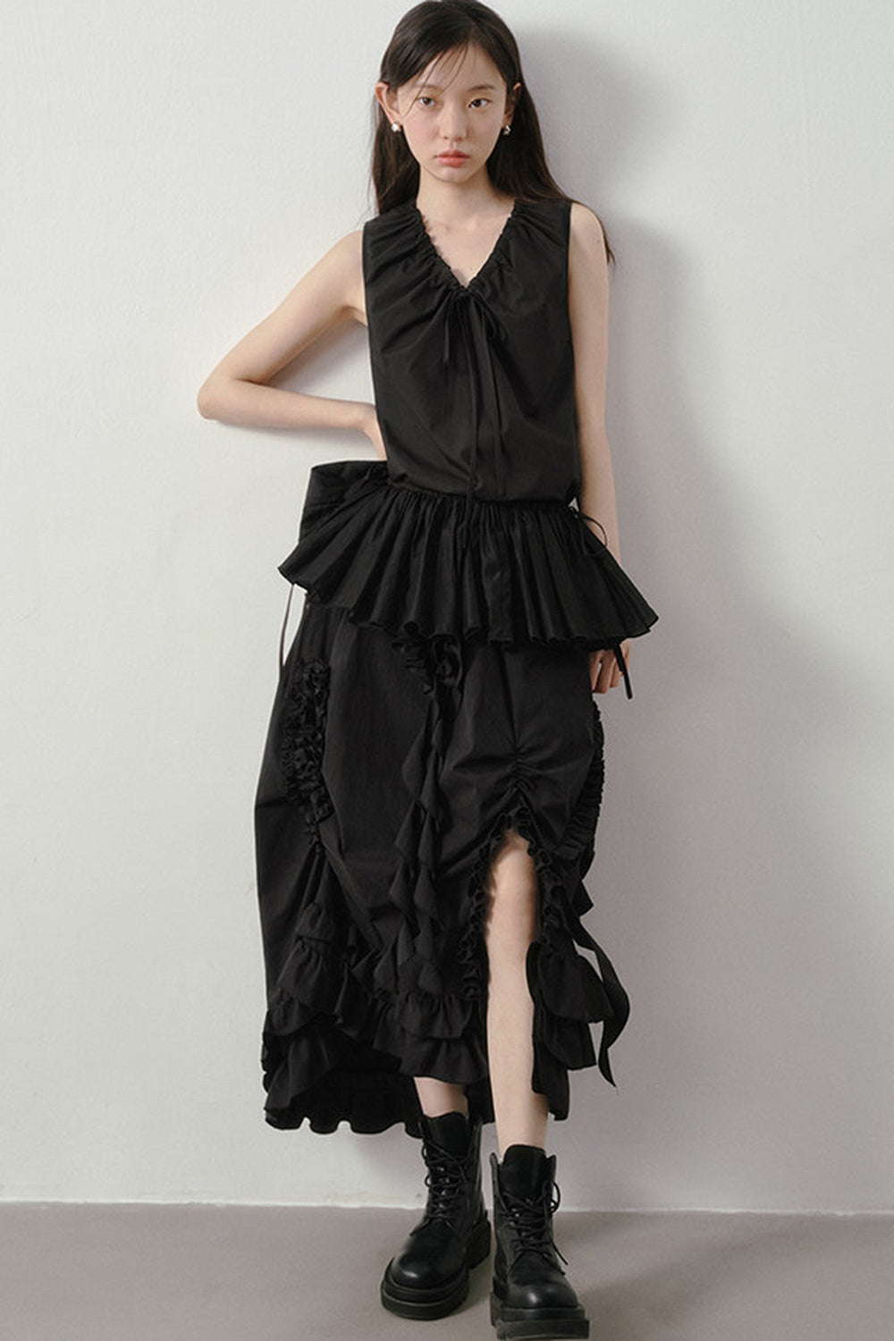 Pleated Ruffle Hem Sleeveless Top