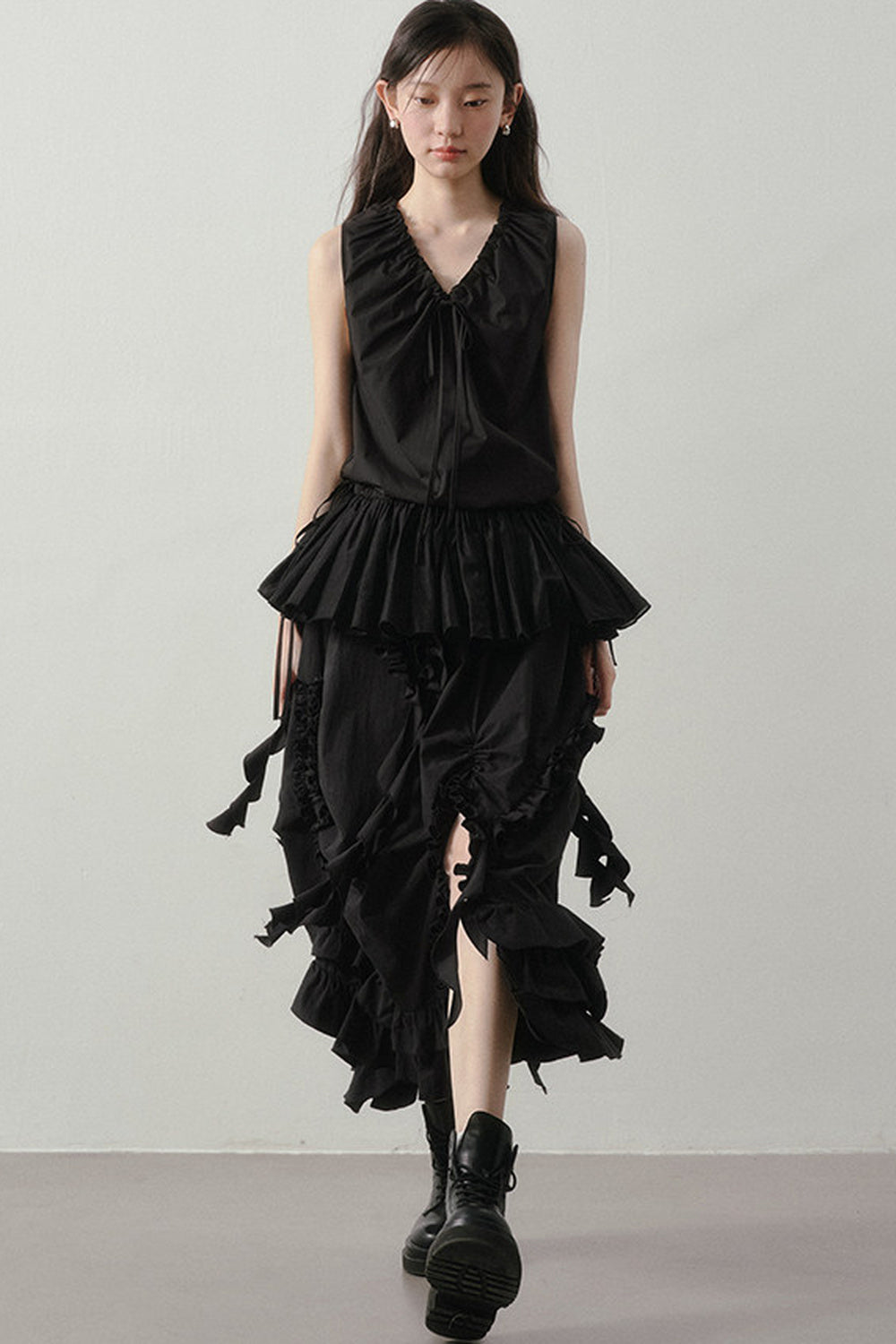 Pleated Ruffle Hem Sleeveless Top
