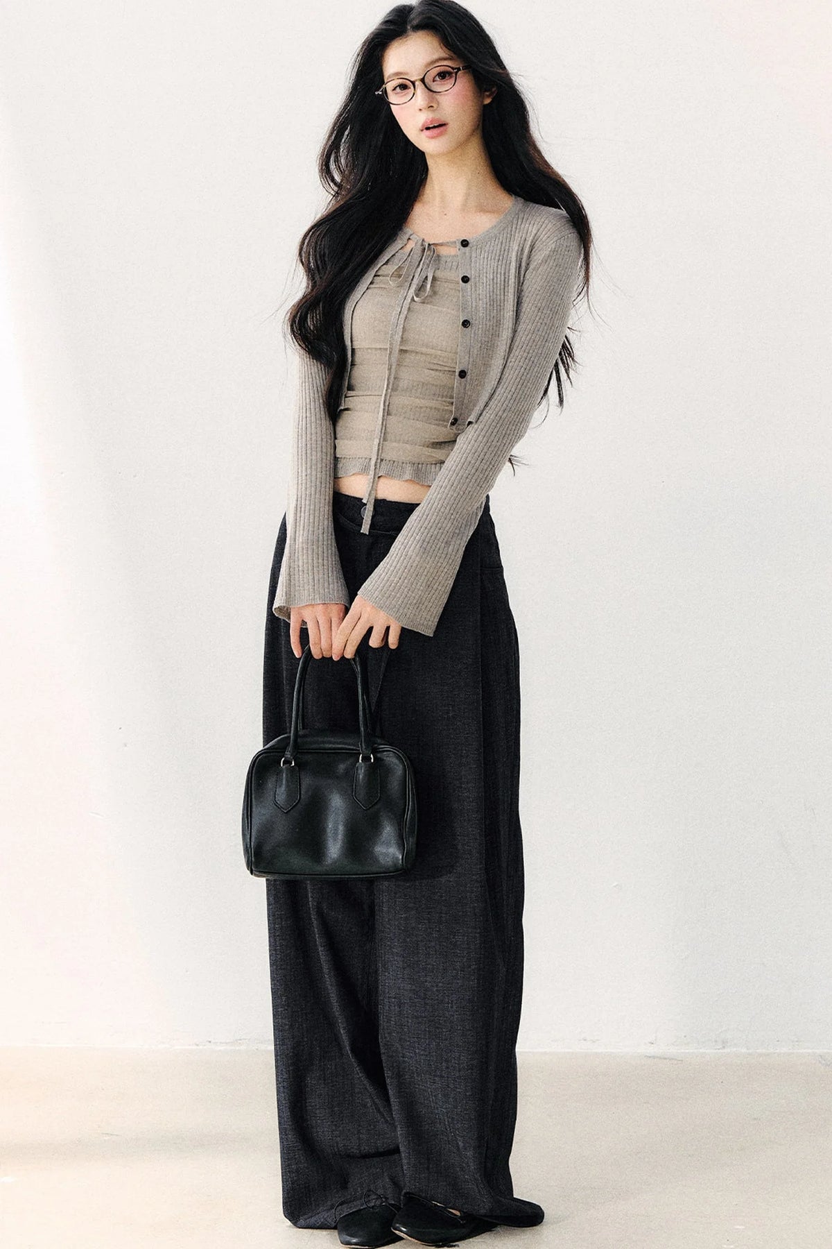 Pleated Washed Wide Leg Jeans