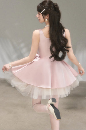 Princess Knot Birthday Dress