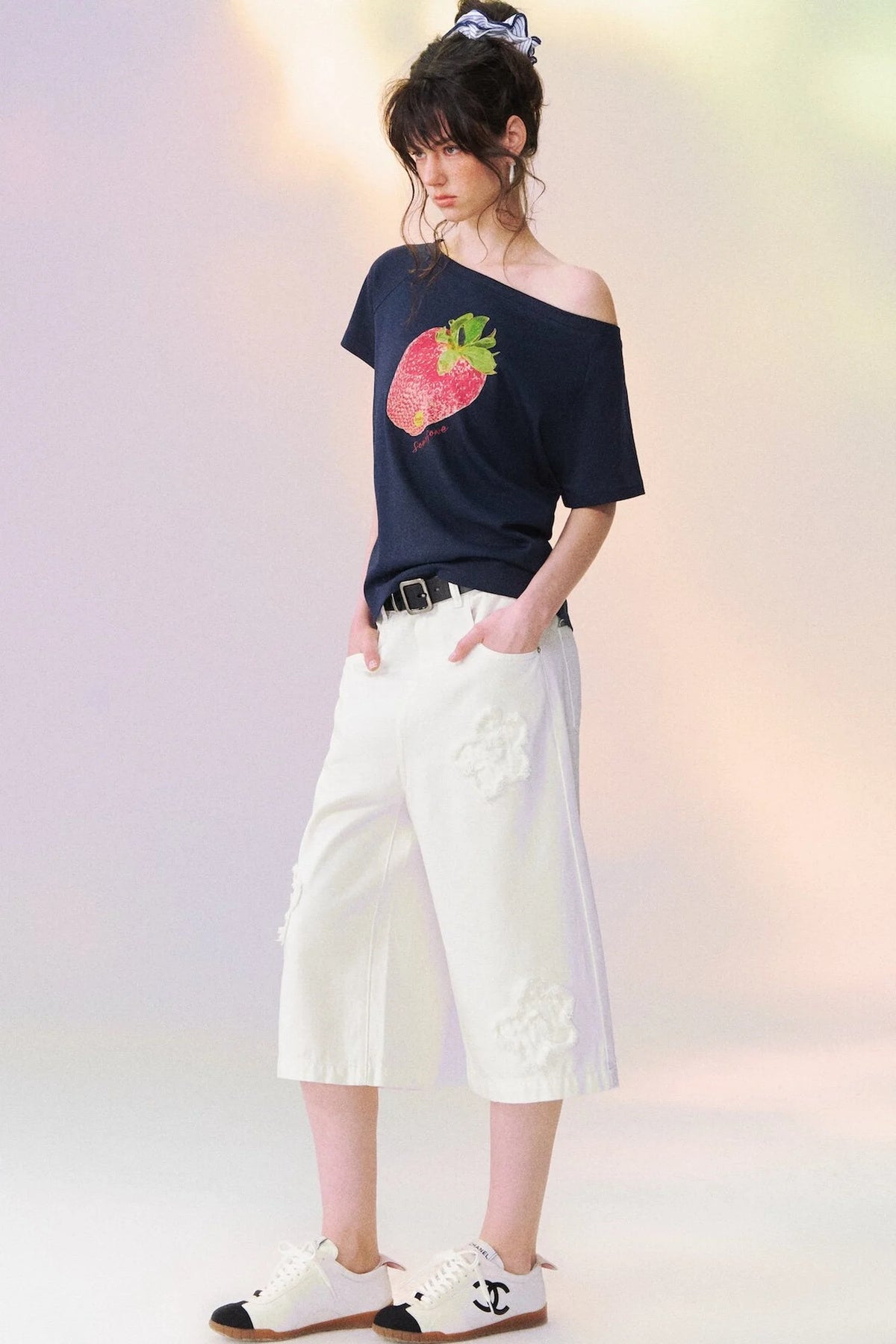 Raw Edge Floral Wide-Leg Pants