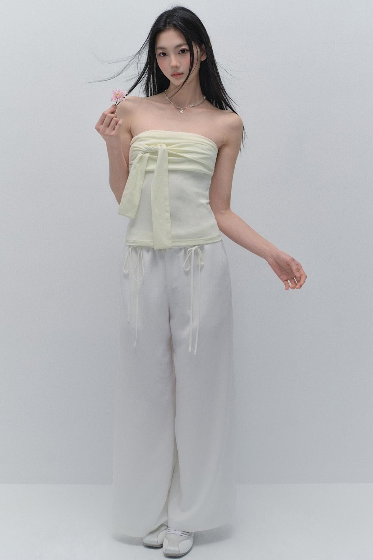 Relaxed Fit Mop Pants