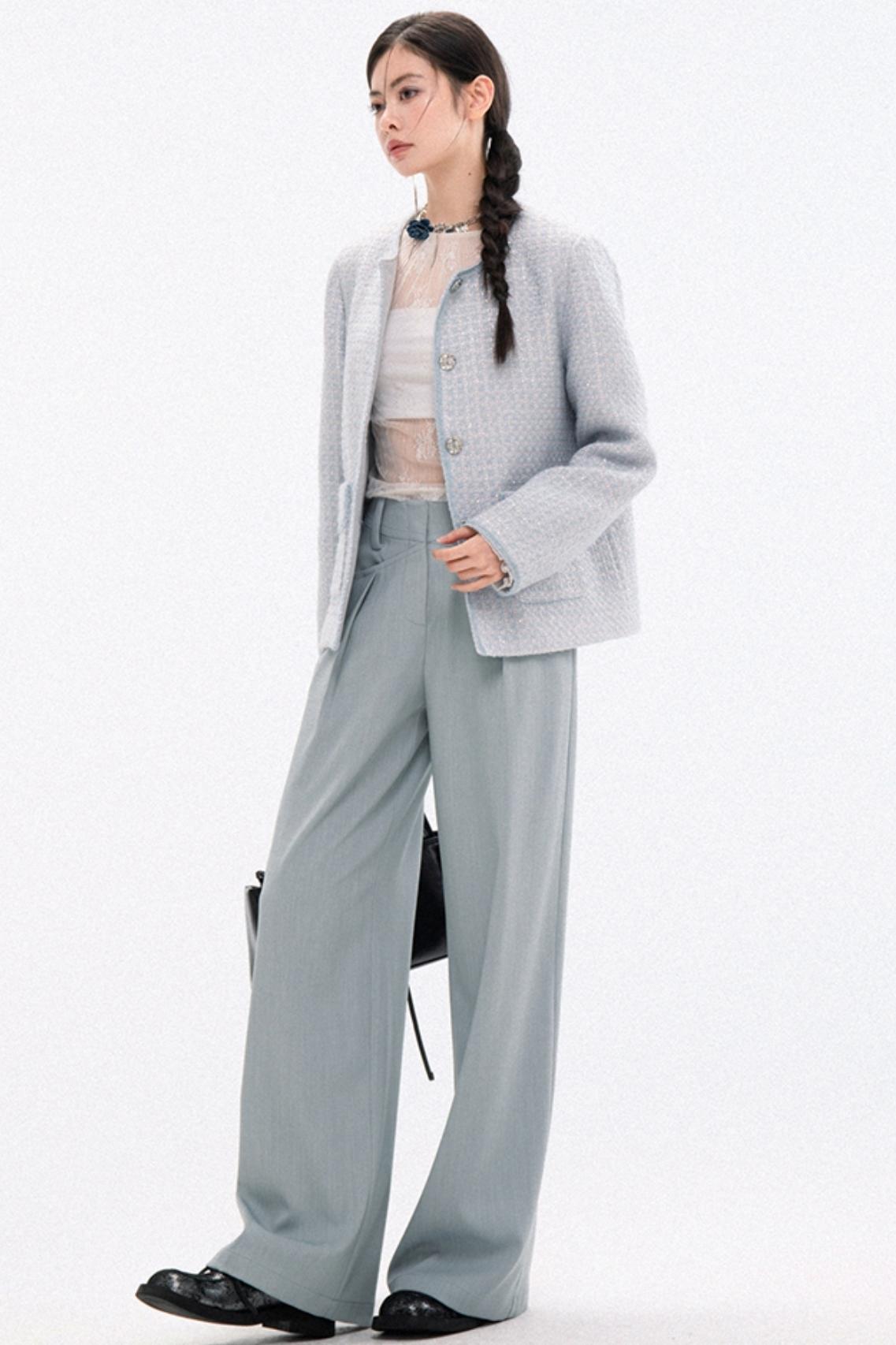 Relaxed Silhouette Mid-Rise Pants